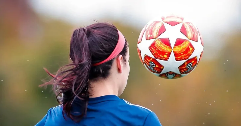 Qadın futbolçuların aldıqları maaş açıqlandı