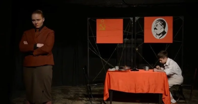 Партия и лично товарищ Сталин требуют от нас ясности и твердости о вечном