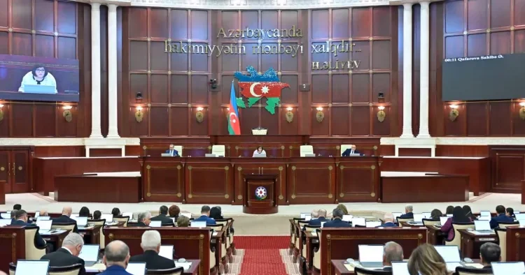 Rəhbər şəxsləri korrupsiya ittihamı ilə həbs edilən Avropa Parlamentinin bütövlüyü çoxdan pozulub