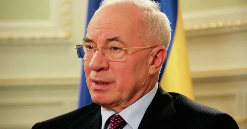 Azarov: Kiyev konfliktin bitməsini gecikdirir