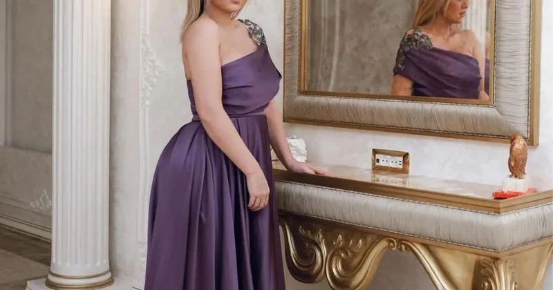 Roza 130.000 tamaşaçı üçün konsert verdi VİDEO