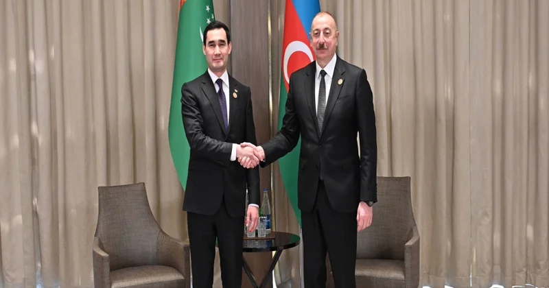 Sərdar Berdiməhəmmədov Prezident İlham Əliyevi təbrik edib