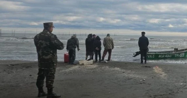 Найдено тело одного из пропавших в акватории Каспийского моря рыбаков