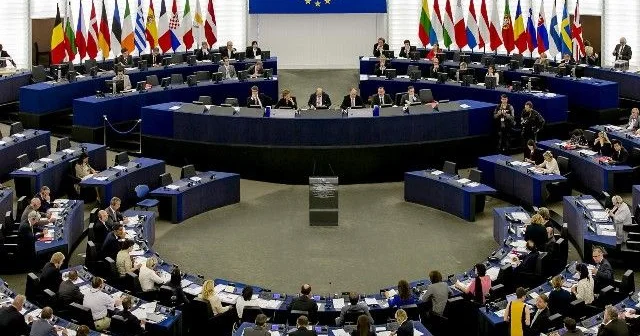 “Qətnamədə irəli sürülən ittihamlar siyasi sifarişlərə söykənir”