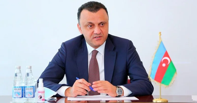 TƏBİB:Xəstəxanada işləyənlərin 83 faizi qadındır