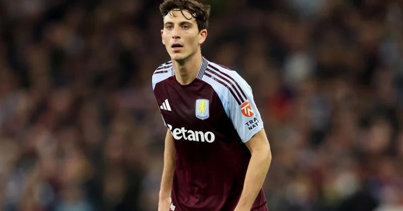 İspan futbolçu “Barselona”ya keçə bilər