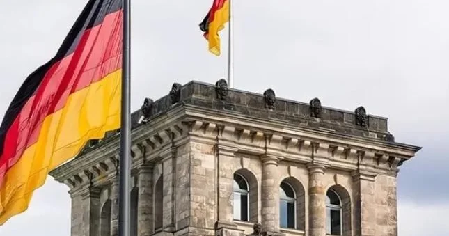 Almaniya rekord səviyyədə borc alacaq