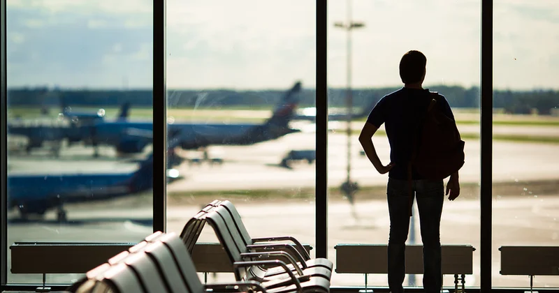 Турпоток в Азербайджан снизился на 2%, поездки граждан за рубеж на 2,6% Minval Politika