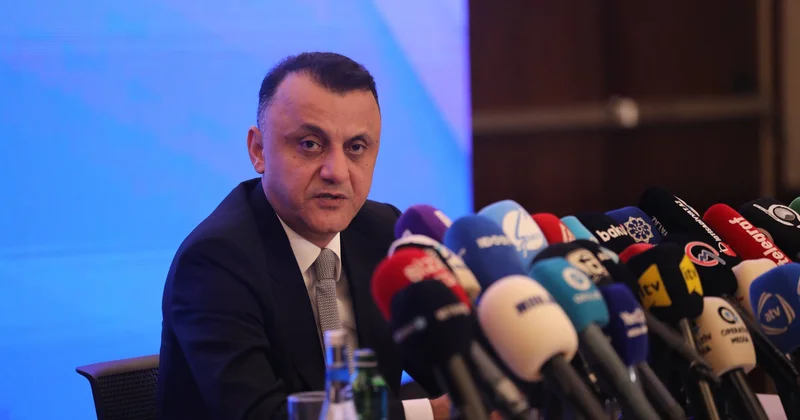 Vüqar Qurbanov: “Tibb bacılarının evdə iynə vurmasına icazə yoxdur”