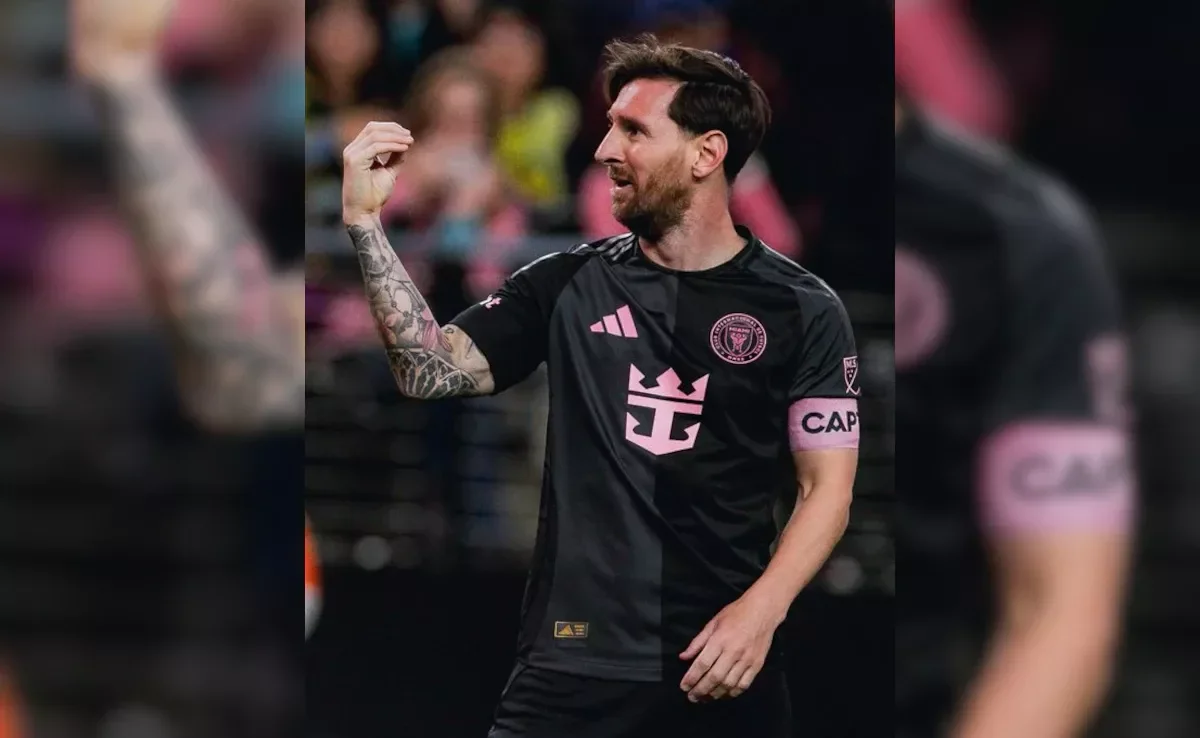 Messi onu təhqir edən azarkeşlərə belə cavab verdi VİDEO