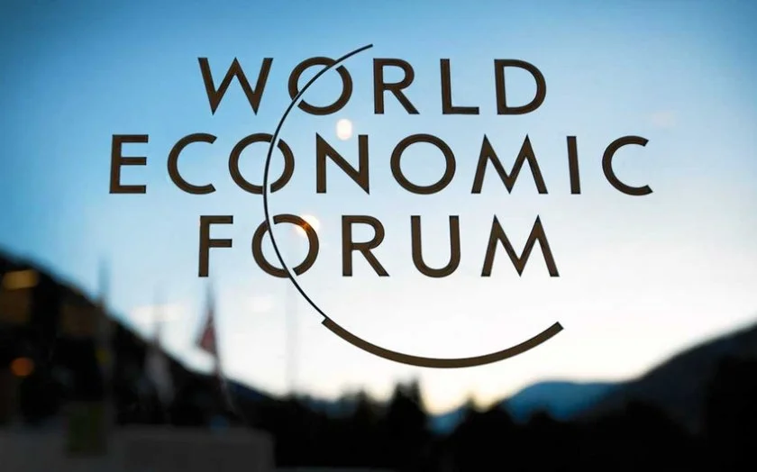 Davos Forumu iqtisadi rəqiblərin mehriban ortamıdır