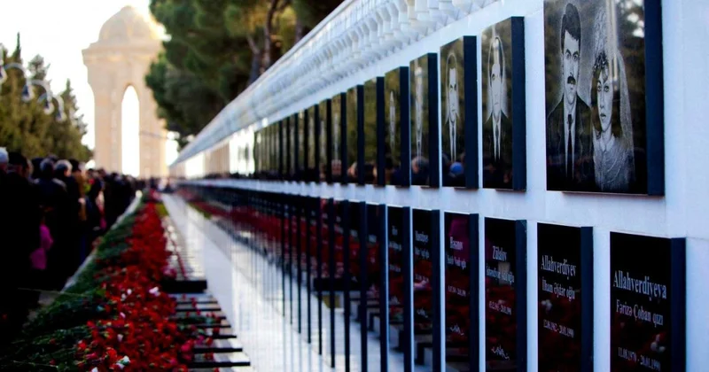 Şəhidlər Xiyabanında qəlbləri titrədən MƏZAR Bu gün ən çox bu şəhid ZİYARƏT olundu VİDEO