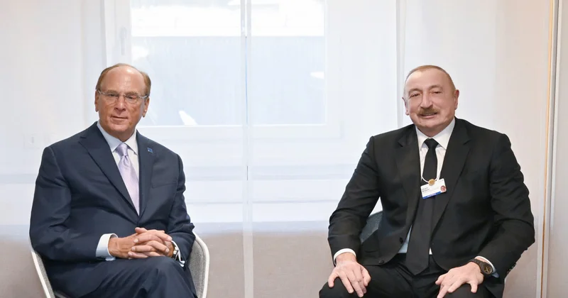 Prezident İlham Əliyev Davosda “BlackRock”un baş icraçı direktorunu və “Global Infrastructure Partners” şirkətinin təsisçisi, sədri və baş icraçı direktoru ilə görüşüb