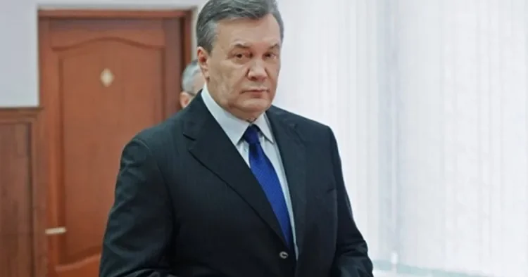 Yanukoviçə qiyabi hökm OXUNDU