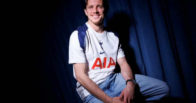 Madriddən Londona qayıtdı