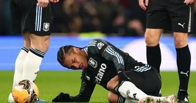 Aston Villa nın futbolçusu mövsümü başa vurdu