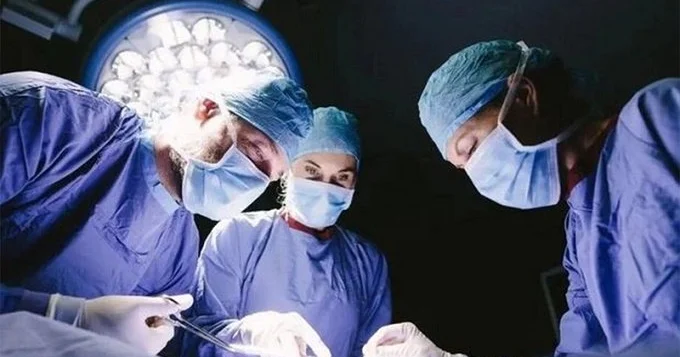 İnsan ürəksiz yaşaya bilərmiş: görünməmiş əməliyyat