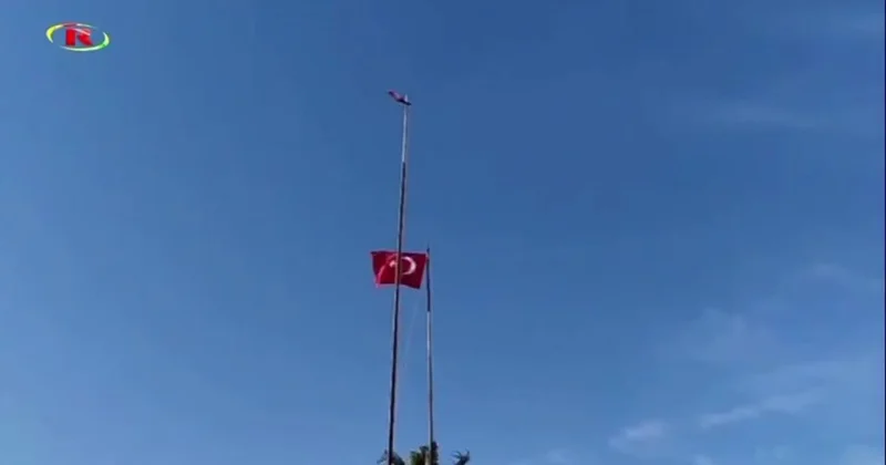 Türkiyənin Suriya ilə sərhəddində ölkə bayrağı endirildi VİDEO