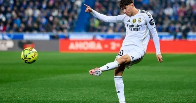 Arsenal Real ın gənc futbolçusunu hədəfə aldı