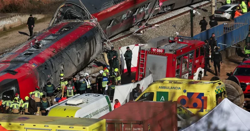 В Испании возросло число жертв железнодорожной аварии