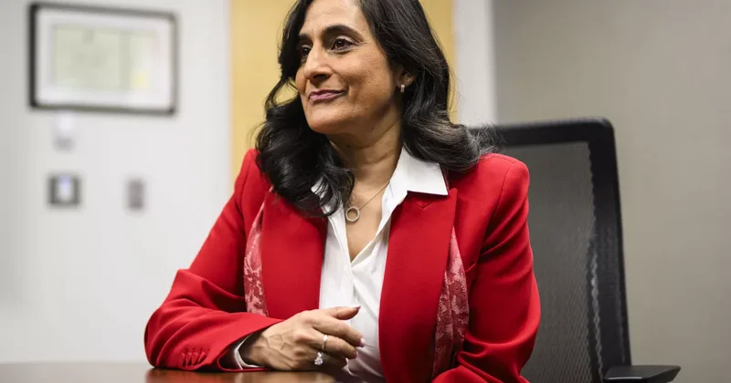 Глава МИД Канады заявила о стремлении усилить присутствие в Арктике