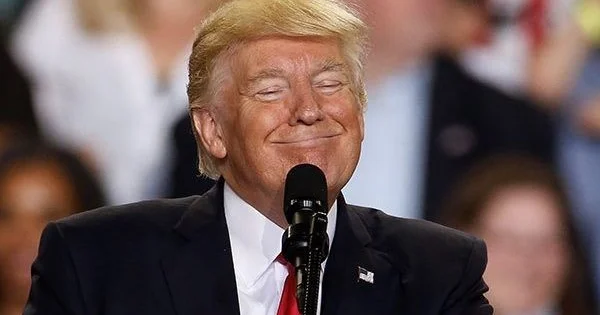 Дональд Трамп опубликовал загадочное фото в соцсетях ФОТО