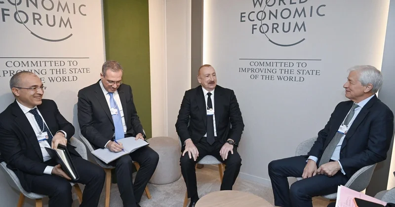 Президент Азербайджана встретился в Давосе с главой J.P.Morgan