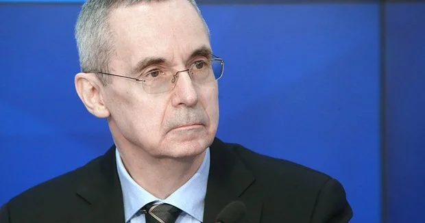 Rusiya torpaqları ələ keçirməklə hədələyir...