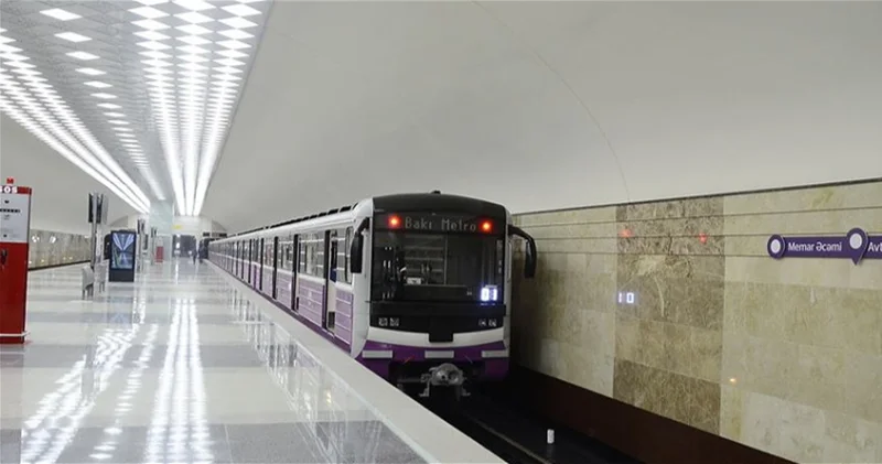 Стало известно, сколько времени займет разделение линий в метро Баку