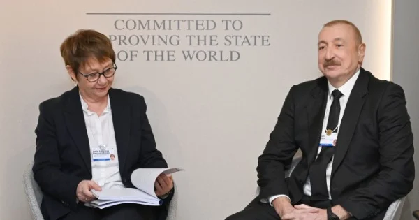 Prezident Davosda Odile Reno Basso ilə görüşdü FOTO