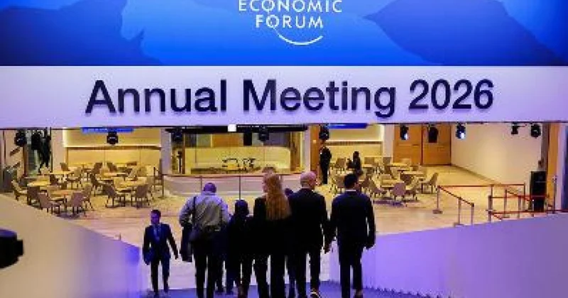 Milyarderlərə saxta Davos biletləri satılıb