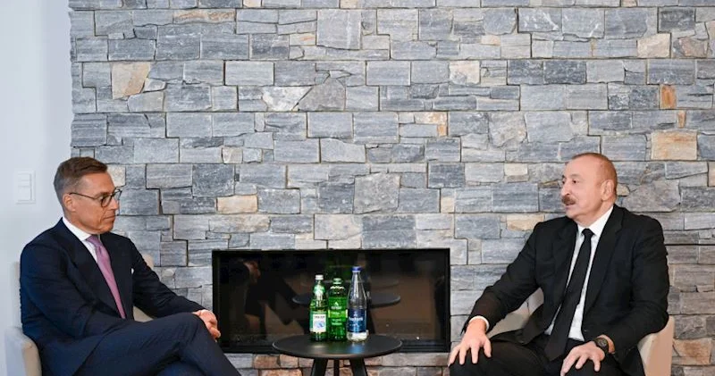 İlham Əliyev Davosda finlandiyalı həmkarı ilə görüşdü