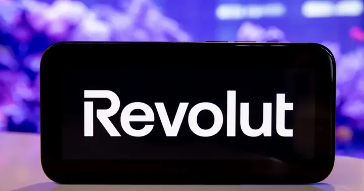 Revolut Dünyanın ən sürətlə böyüyən markasıdır
