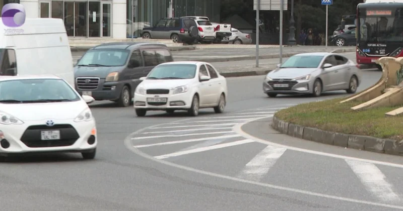 Bu halda sürücüləri 40 manat cərimə gözləyir VİDEO