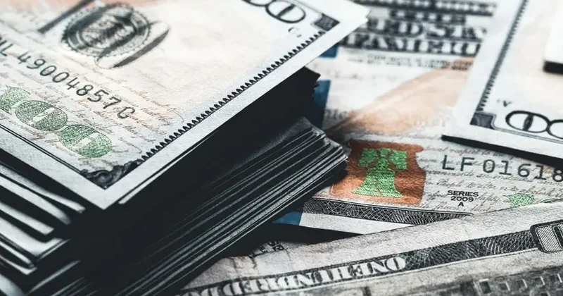 ABŞ nin dövlət borcu 38,5 trilyon dolları keçib