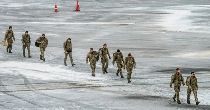 Дания перебросила в Гренландию военных. Американцы отправили авиацию