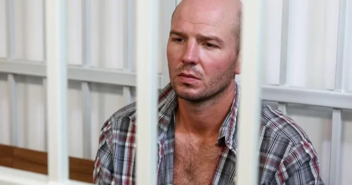 Экспертиза вынесла вердикт о состоянии мужчины, бросившего ребенка на пол в российском аэропорту