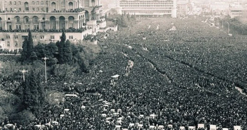 Qanlı 20 Yanvar gecəsi süni intellekt vasitəsilə canlandırıldı Danışan fotolar...