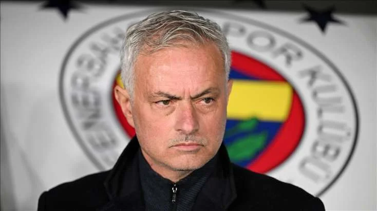 Mourinyo “Fənərbaxça”nın ən bahalı futbolçusunu göndərdi