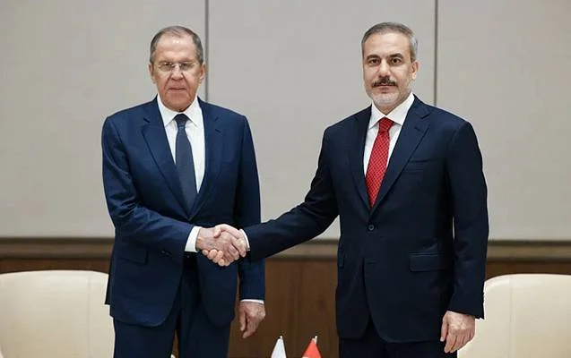 Lavrov Fidanla bir araya gəldi