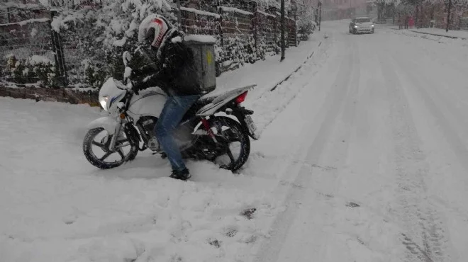 İstanbulda motosiklet sürmək qadağan edildi