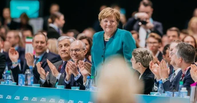 Merkel vəzifədən getdikdən sonra ilk dəfə XDT nin qurultayında