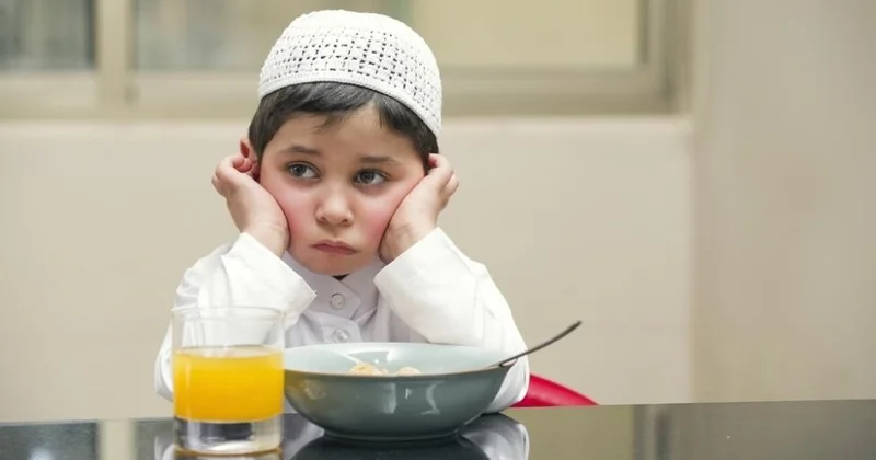 Ramazanda uşaqlar oruc tuta bilərmi? Pediatrdan vacib XƏBƏRDARLIQ