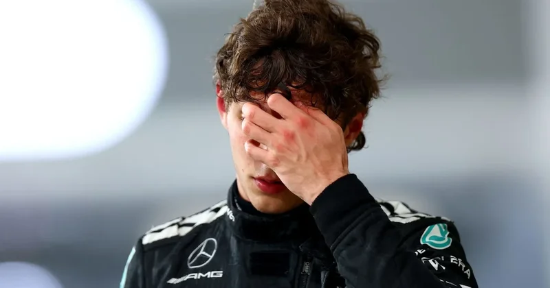 Mersedesdə həyəcan təbili: Kimi Antonellinin Formula 1 maşını yolda qaldı FOTO