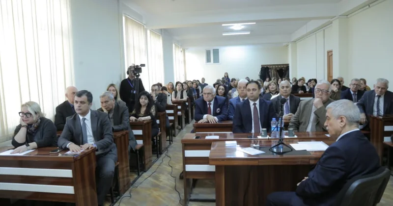 Ana dilinin saflığının qorunması: qloballaşma dövründə milli kimlik və dil elmi sessiya