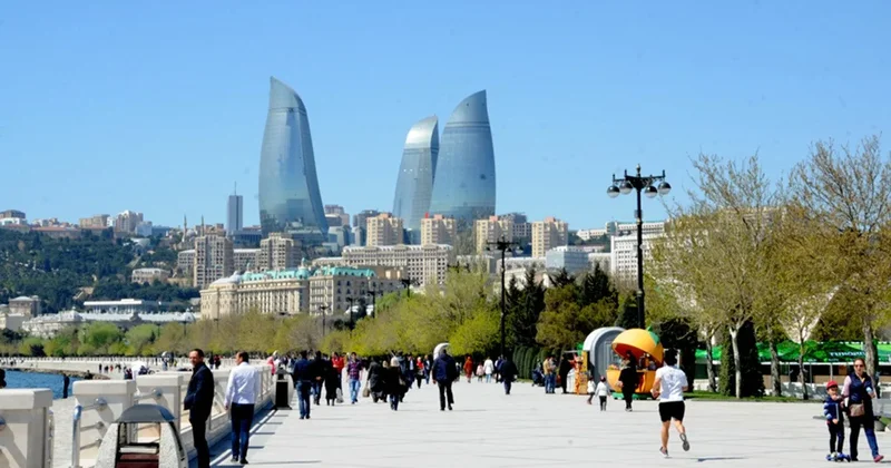 Турпоток в Азербайджан в январе повысился на 5%