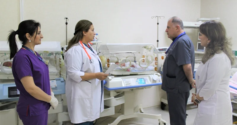 Mərkəzi Gömrük Hospitalının Neonatologiya şöbəsində körpələrə 24/7 rejimində neonatoloji tibbi xidmətlər göstərilir