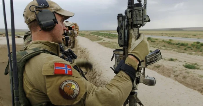 Norveç İraqda hərbi iştirakını azaldır