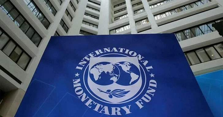 МВФ: Объем инвестиций в экономику Азербайджана будет постепенно увеличиваться до 2031 года