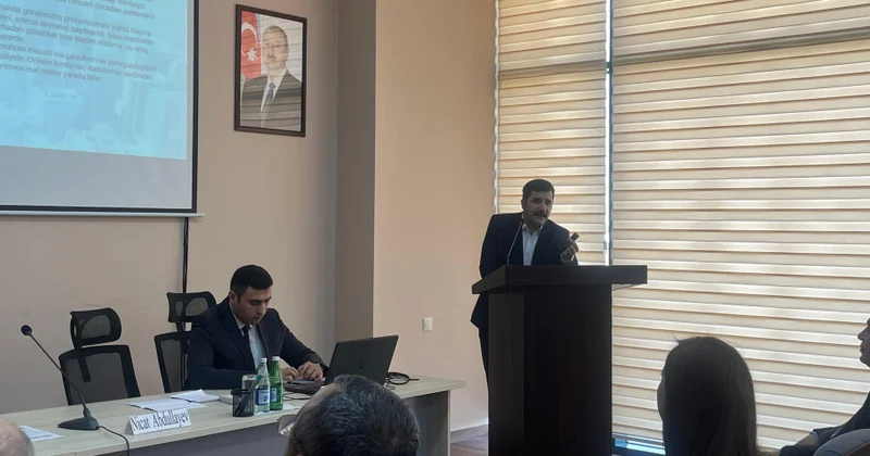 Şəhərsalma hüquq, ictimai idarəetmə və kommunikasiya ilə ayrılmaz şəkildə bağlıdır